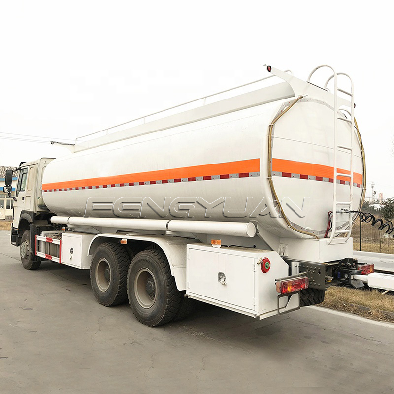 Fuel Tanker Semi Trailer 